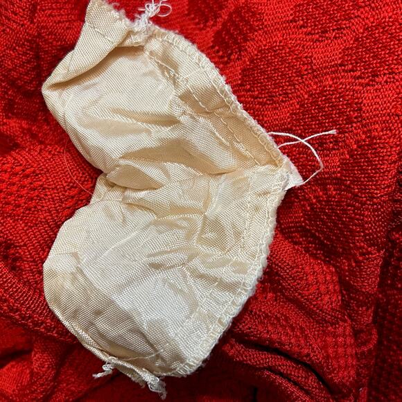 Young Viewpoint Fashion Knit Vintage Red Knit Top With Bow at Bottom - Picture 7 of 8